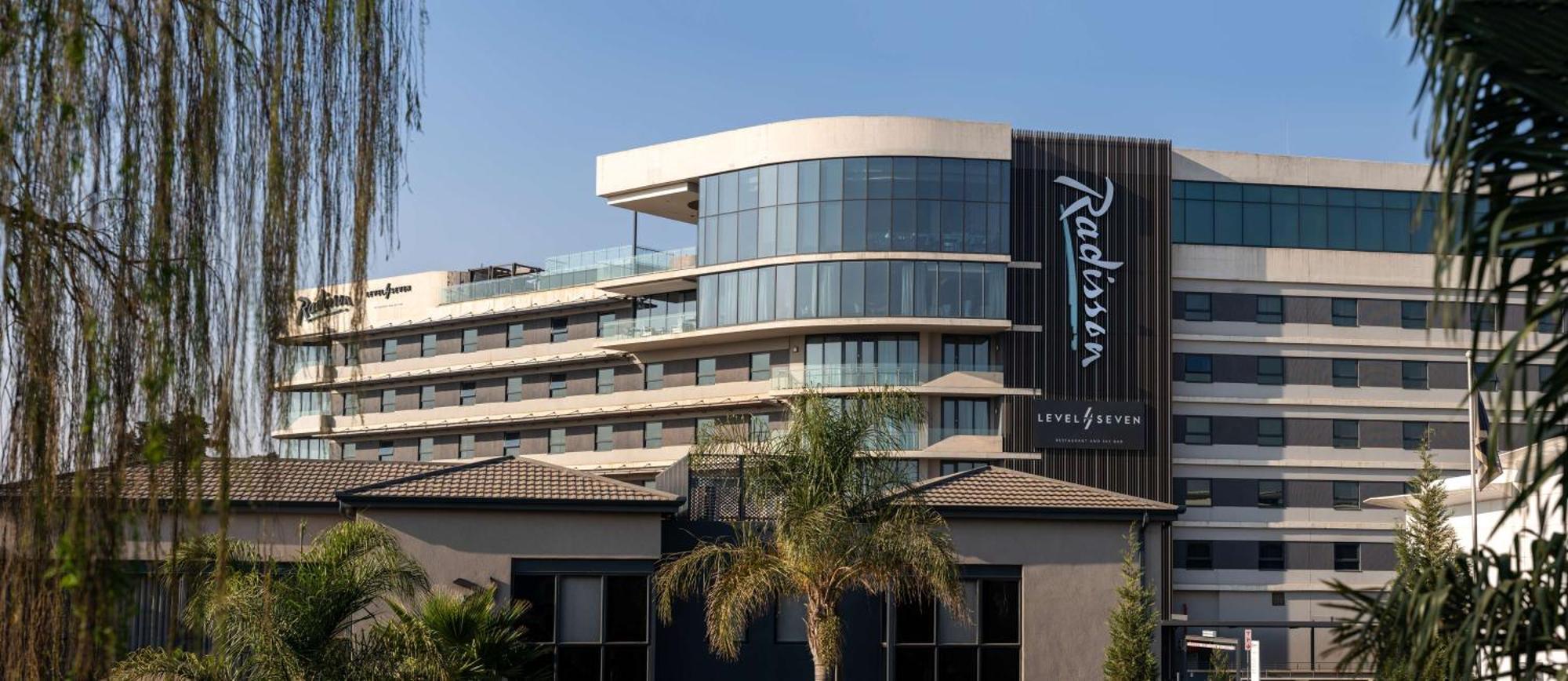 Radisson Hotel And Convention Centre Or Tambo Airport Johannesburg Ngoại thất bức ảnh