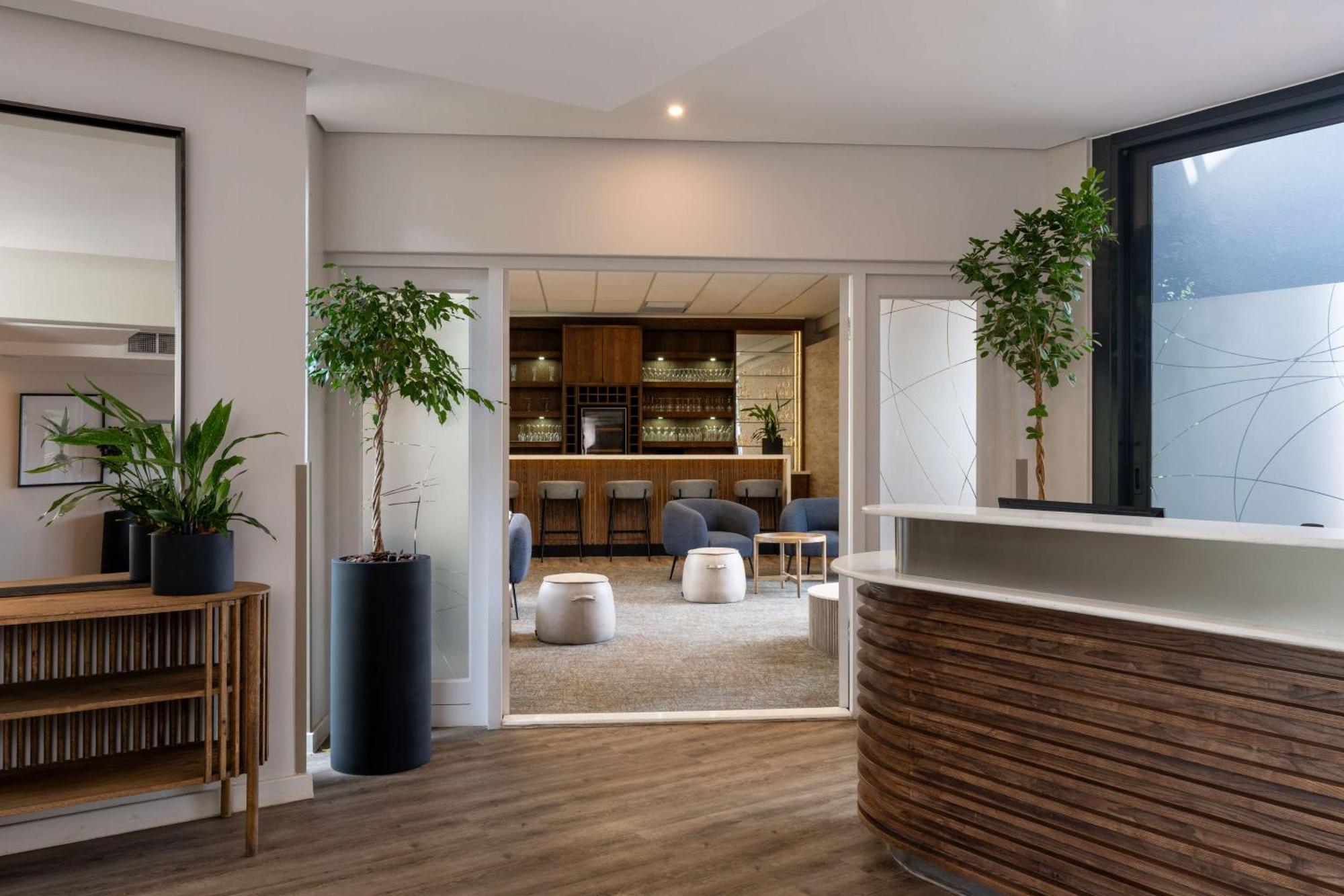Radisson Hotel And Convention Centre Or Tambo Airport Johannesburg Ngoại thất bức ảnh